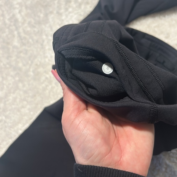 Lululemon leggings - Picture 5 of 5
